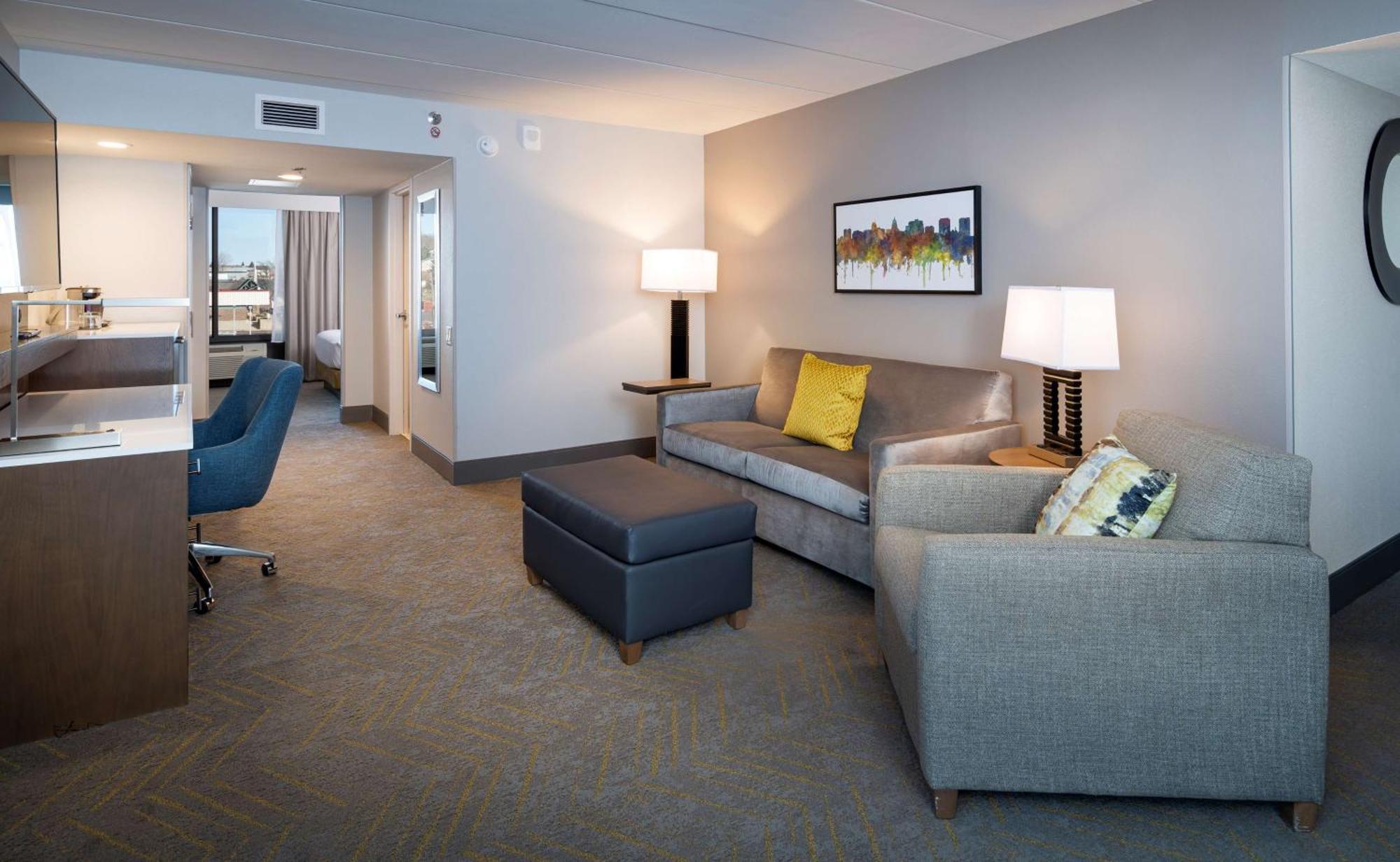 Hotel Doubletree By Hilton Madison East Exteriér fotografie